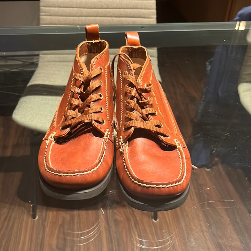 Eastland Chukka SIZE 10